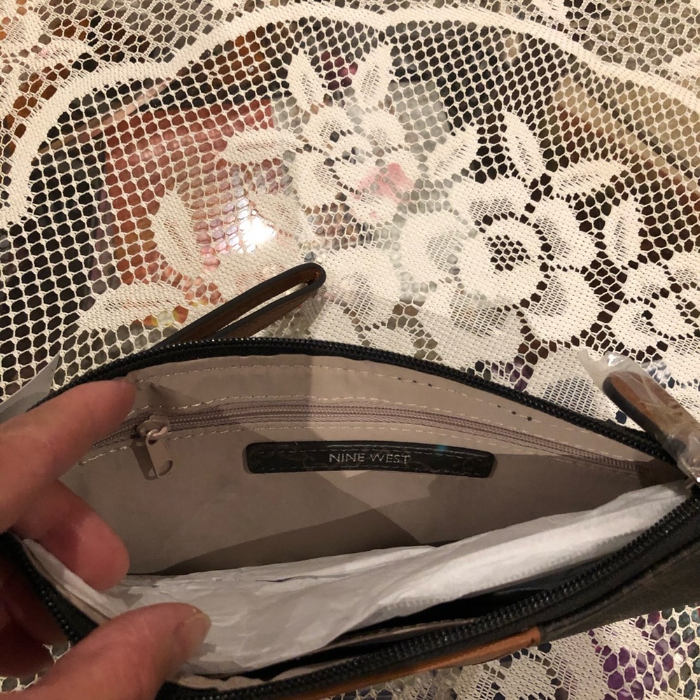 Wallet - Picture 5 of 5